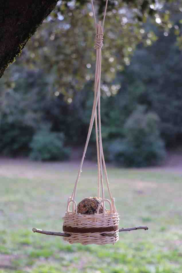 Je fabrique ma mangeoire pour les oiseaux